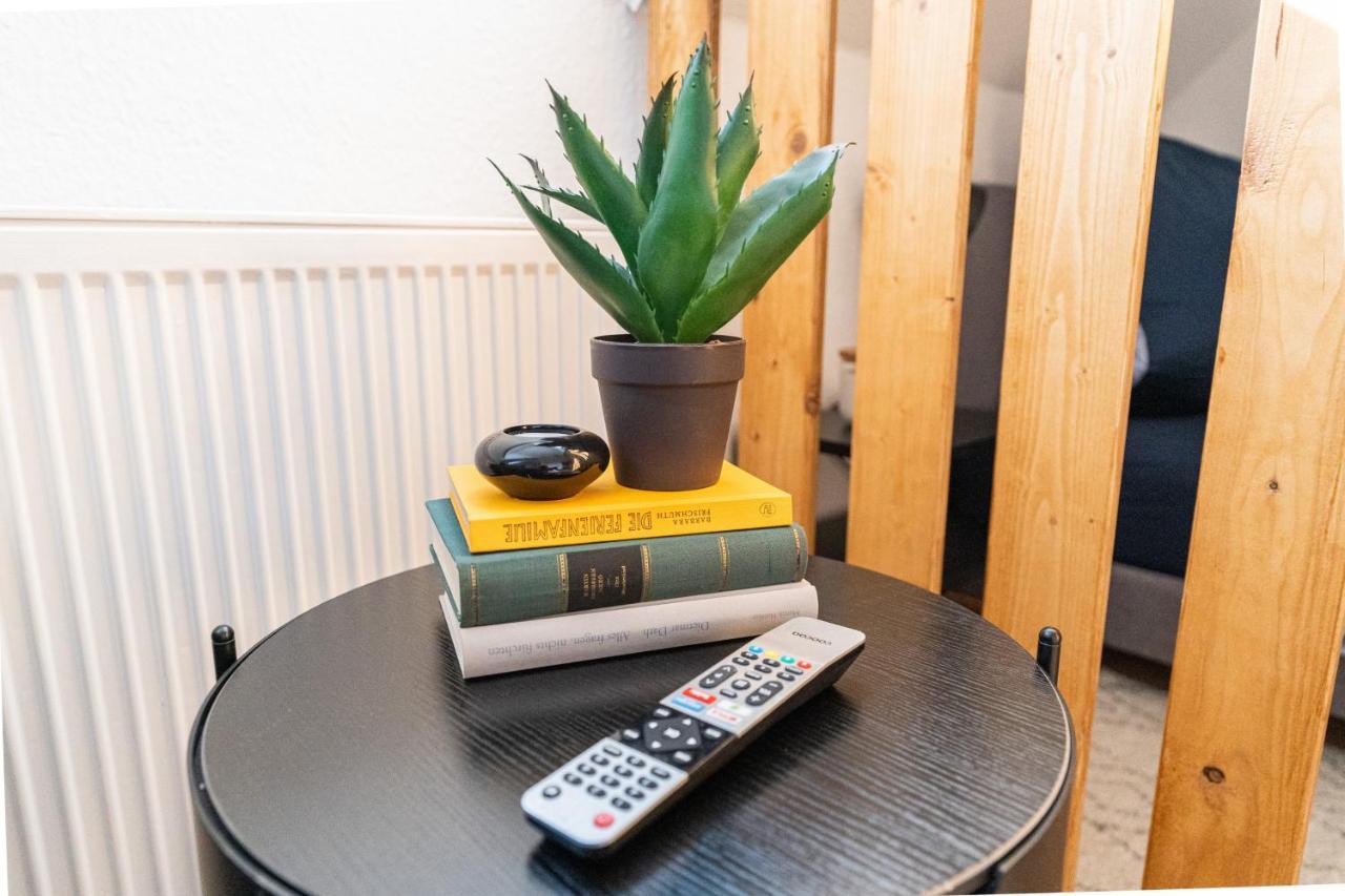Vollausgtesttattes Modernes Studio,Nahe Btu,Netflix,Kostenloser Tiefgaragenstellplatz Cottbus Bagian luar foto
